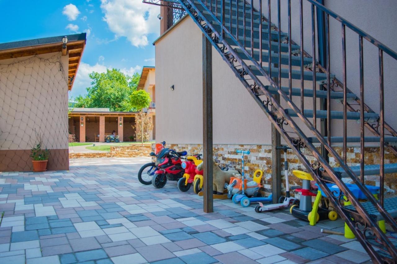 CASA ERk Calimanesti Exterior foto