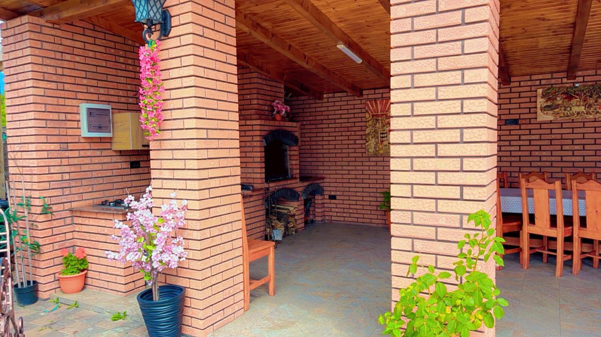 CASA ERk Calimanesti Exterior foto